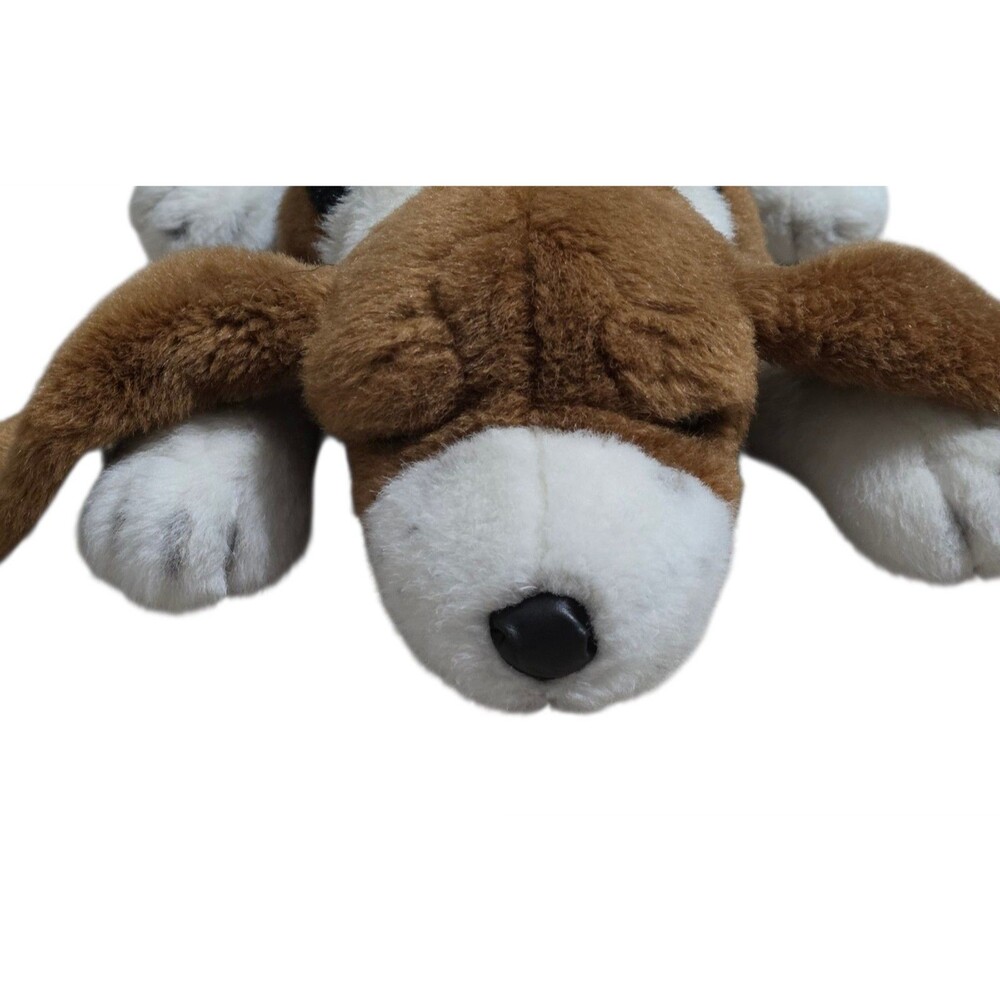 FAO Schwarz Vintage Tricolor Beagle Dog Plush 18"